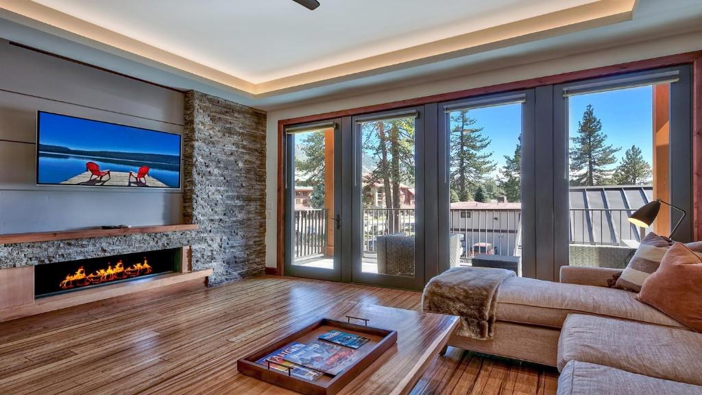 Lakeside Park Apartment | Zalanta 213