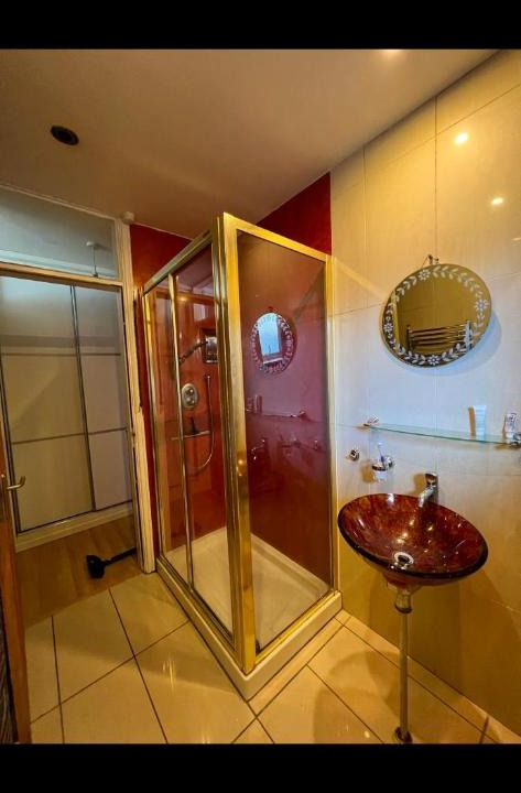 Oadby House | Zen suite