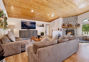 191 m² Cabin ∙ 4 bedrooms ∙ 10 guests