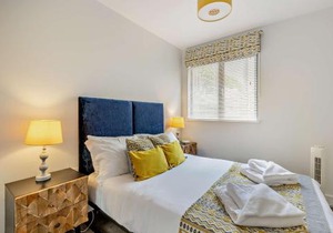 2 Middlecombe - Luxury Apartment at Byron Woolacombe, only 4 minute walk to Woolacombe Beach!
