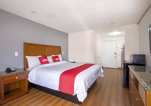 2-Star Hotel ∙ OYO Hotel Palmdale - Antelope Valley