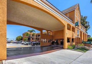 2-Star Hotel ∙ Quality Inn & Suites Westminster - Seal Beach Westminster