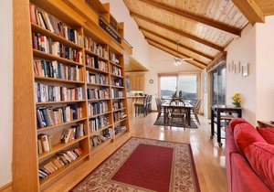 206 m² Cabin ∙ 3 bedrooms ∙ 8 guests