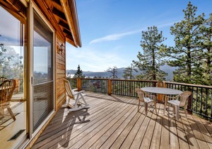 206 m² Cabin ∙ 3 bedrooms ∙ 8 guests