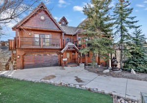 277 m² Chalet ∙ 4 bedrooms ∙ 12 guests