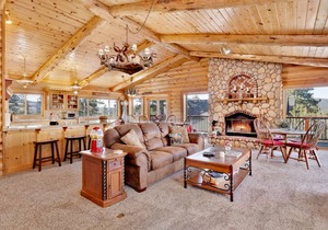 277 m² Chalet ∙ 4 bedrooms ∙ 12 guests