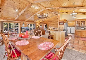 277 m² House ∙ 4 bedrooms ∙ 12 guests