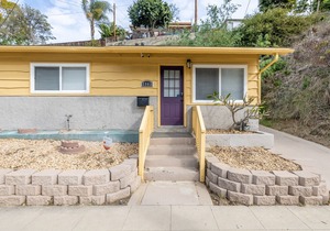 2BR+1BA Home, Wonderful Location Near Downtown San Diego