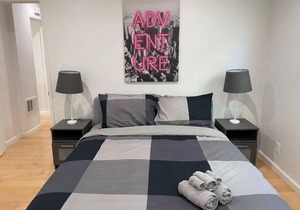 2BR Apt Santa Monica by Just Bring Your Toothbrush