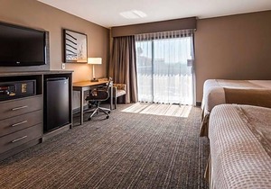 3-Star Hotel ∙ Best Western Plus Executive Inn