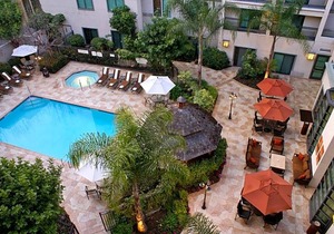 3-Star Hotel ∙ Courtyard by Marriott Los Angeles Pasadena Old Town