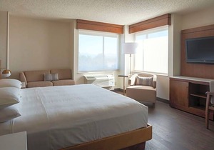 3-Star Hotel ∙ Fullerton Marriott at California State University