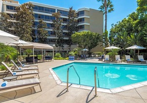 3-Star Hotel ∙ Fullerton Marriott at California State University