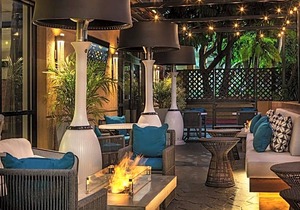 3-Star Hotel ∙ Hilton Garden Inn Los Angeles / Hollywood