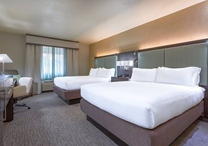 3-Star Hotel ∙ Holiday Inn Auburn, an IHG Hotel