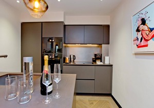 37GS Residences 1-bed Executive 414