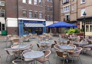 4VH Virginia House Stylishly Bloomsbury Studio sleeps 2