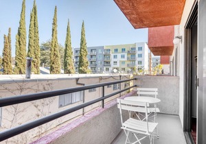 Airy North Hollywood 2BR w/Gym & Pool, near TJ & shops, by Blueground