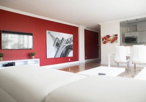 Amazing 2bed/2 bath near the Grove