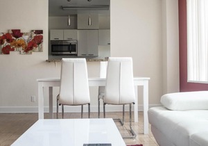 Amazing 2bed/2 bath near the Grove