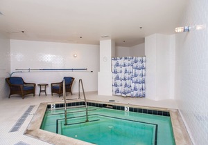 Amazing Luxury Condo In The Historic El Cortez