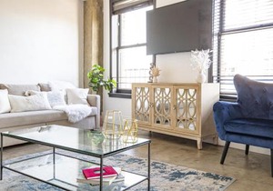 Angel City 1 bedroom Apartment