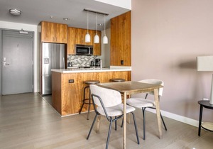 Artistic View 1BR DTLA, w/ Pool, near Disney Hall by Blueground