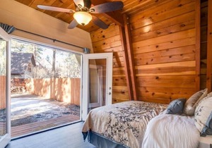 ★BEARADISE★ Cozy Modern Getaway ~ 3bed/2bath ~ full kitchen ~ relaxing cabin