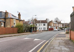 Beautiful, Chic 2-Bed Apt near Greenwich