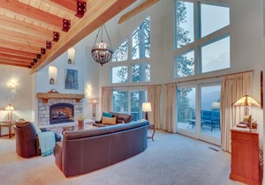 Beautiful Lake Arrowhead Cabin with EV Charger