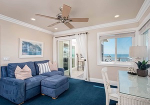 Beautiful ocean view cottage just a few blocks from the beach