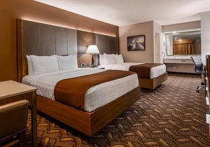 Best Western Airport Plaza Inn