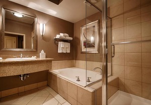 Best Western Plus Bayside Hotel