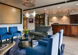 Best Western Plus Diamond Valley Inn