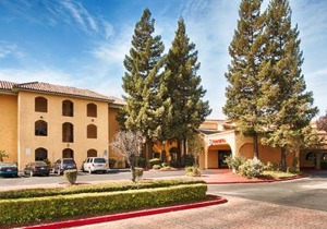 Best Western Plus Heritage Inn