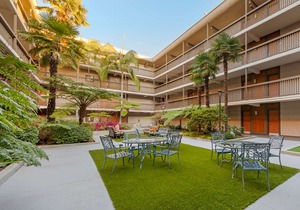 Best Western Plus Thousand Oaks Inn