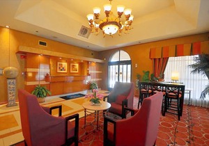 Best Western Plus South Bay Hotel