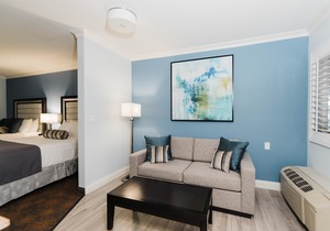 BEST WESTERN PLUS Manhattan Beach Hotel