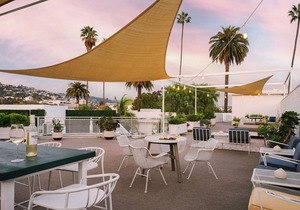 Beverly Terrace powered by Sonder | Double Full Room