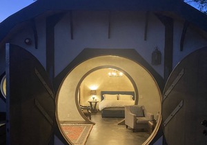 Bright, Cheery Hobbit Hole and Second Breakfast