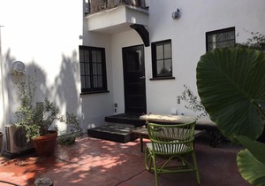 bright LARCHMONT glam hollywood