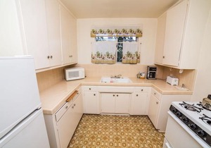 Cal Mar Hotel Suites