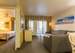 Capistrano SurfSide Inn 1 Bedroom Sleeps 4