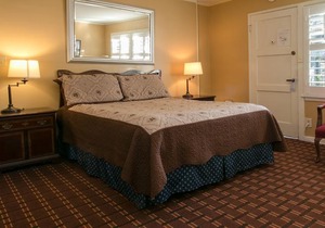 Carmel Wayfarer Inn