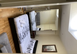 Charming 3-Bed Apartment in Central London