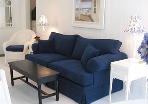 'Charming Beach Cottage' 2 Blocks to Beach, With Hot Tub, Bikes and Surf Boards
