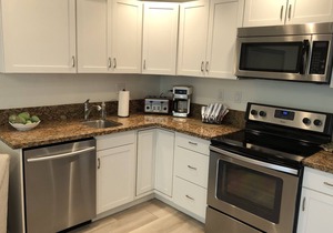 Charming Indian Wells Cottage! Sparkling Pools, Bring your Pet w/a 30daynstay!n