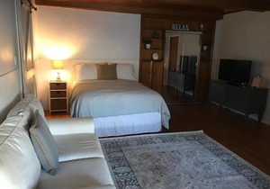 Charming Old Torrance - Private Suite & Bath