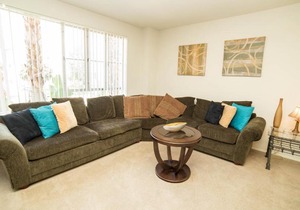 Chic Private 2 bedroom Condo near the Grove