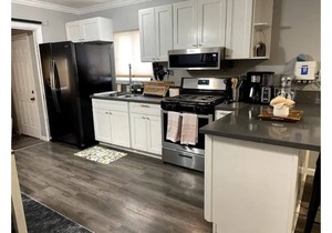 CLEAN|LUXURIOUS| COZY HOME| 2.4MILES FROM DISNEY